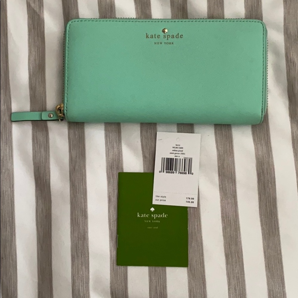 Kate Spade Lacey Wallet, mint green & very cute!